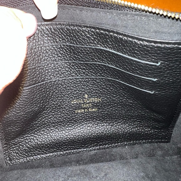 LOUIS VUITTON DOUBLE ZIP POCHETTE CROSSBODY EMPREINTE MONOGRAM NOIR Black - Picture 8 of 16